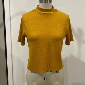 MinkPink / XS / Mustard / Mockneck sweater top